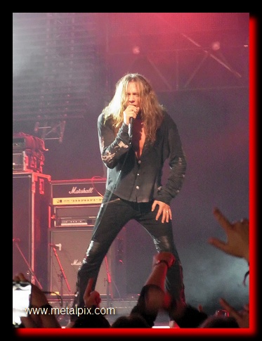 Sebastian Bach001